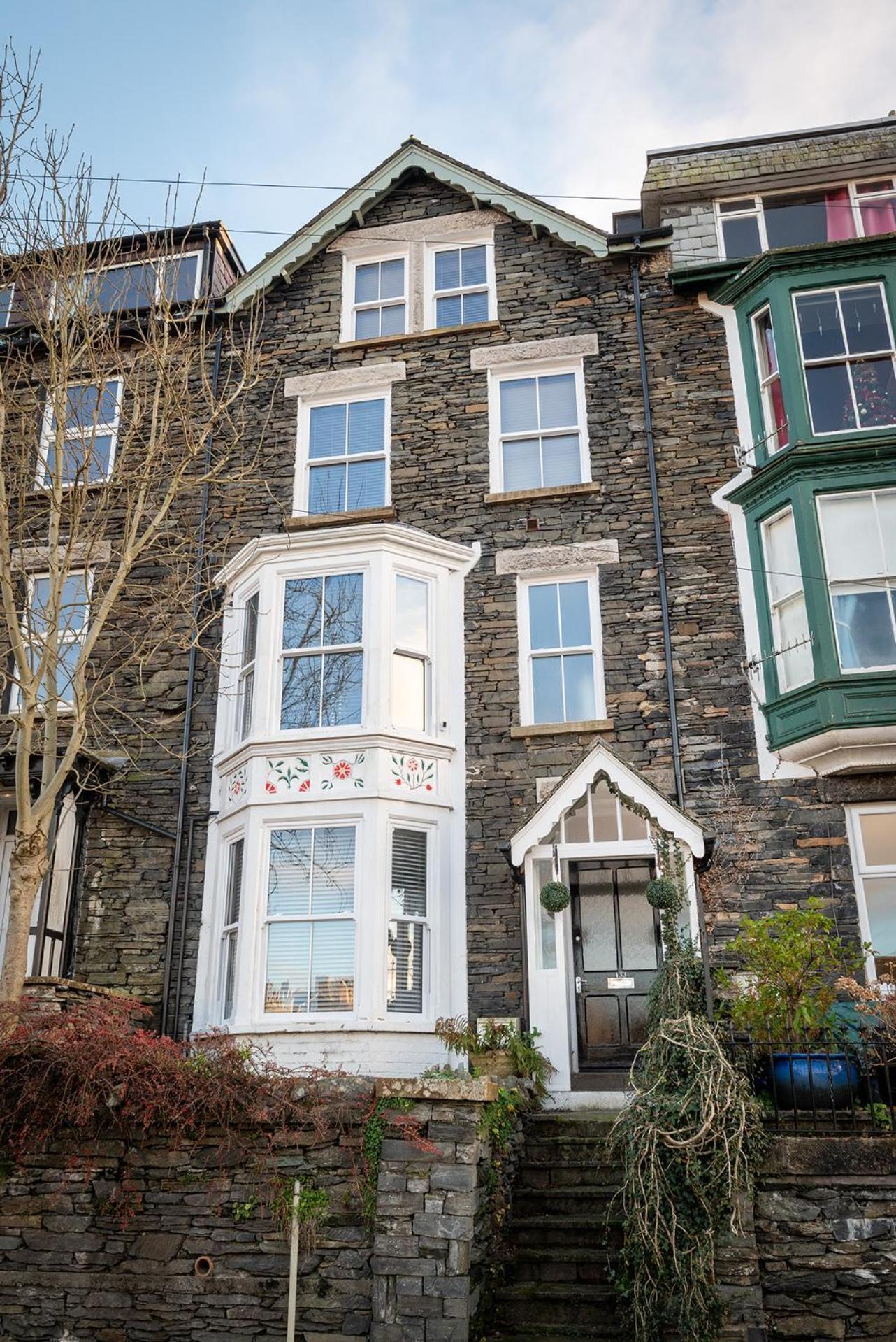 Lola'S Loft With Lake Views - Central Bowness - Pet Friendly ภายนอก รูปภาพ